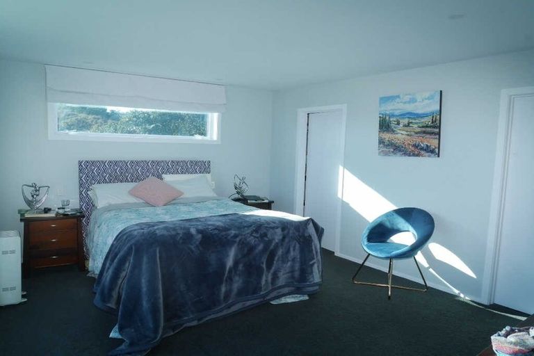 Photo of property in 156 Field Way, Waikanae Beach, Waikanae, 5036