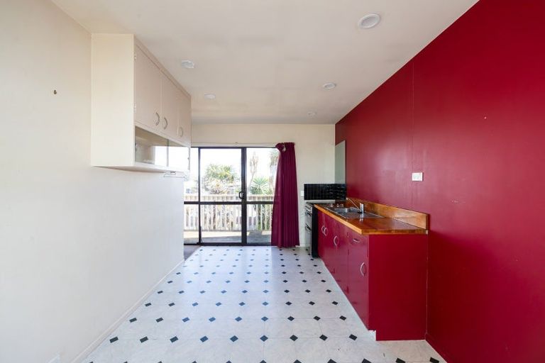 Photo of property in 653 Marine Parade, Napier South, Napier, 4110