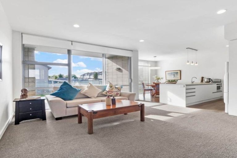 Photo of property in 421 Murphys Road, Flat Bush, Auckland, 2019