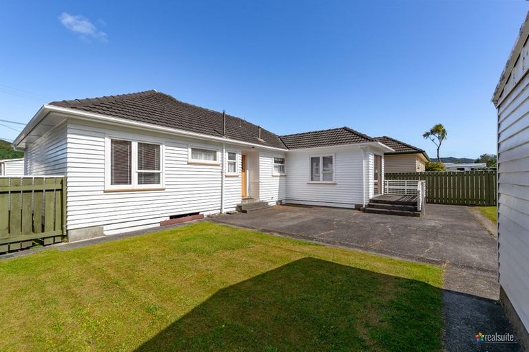 Photo of property in 56 Bull Avenue, Wainuiomata, Lower Hutt, 5014
