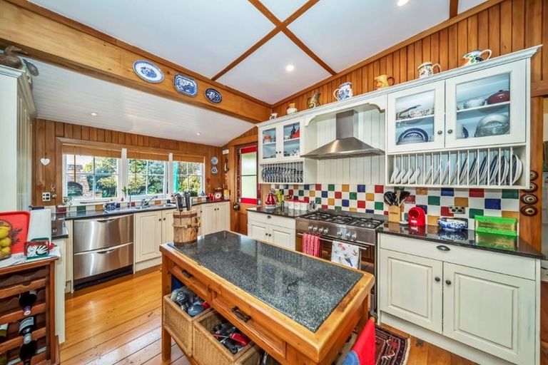Photo of property in 39 Newton Street, Fitzroy, New Plymouth, 4312