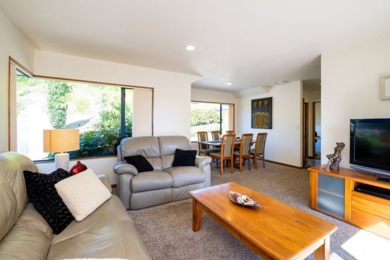 Photo of property in 58 Palmerston Road, Havelock North, 4130