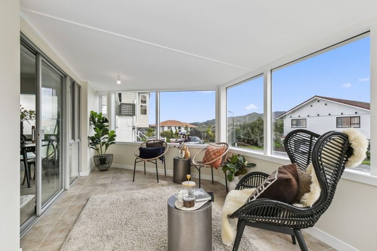 Photo of property in 1a Witham Street, Island Bay, Wellington, 6023