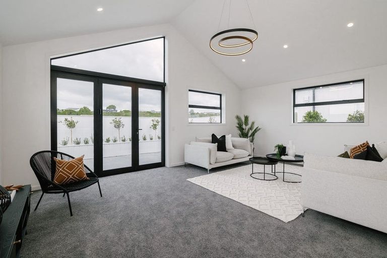 Photo of property in 62 Freedom Drive, Kelvin Grove, Palmerston North, 4414