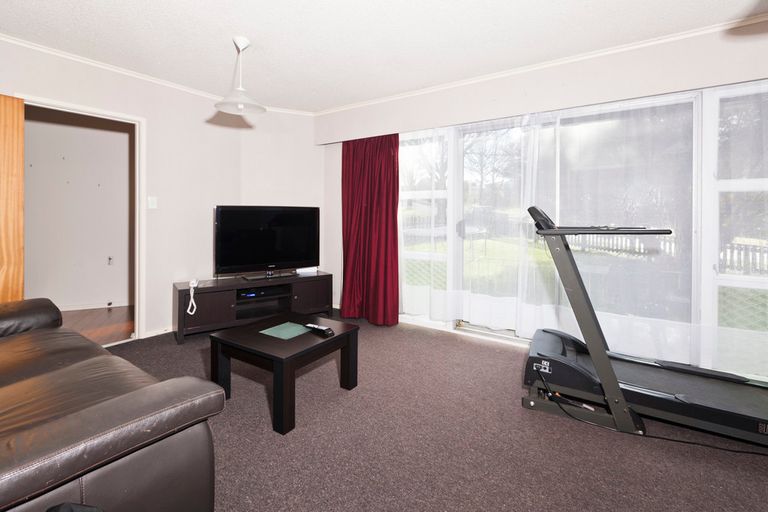 Photo of property in 12 Tait Street, Te Kamo, Whangarei, 0112