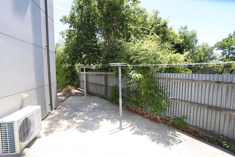 Photo of property in 3/24a Bowen Street, Upper Riccarton, Christchurch, 8041