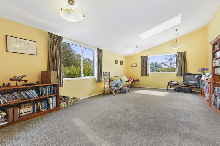 Photo of property in 160 Katherine Mansfield Drive, Whitemans Valley, Upper Hutt, 5371