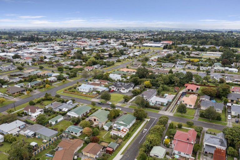 Photo of property in 22 Olivia Street, Stratford, 4332