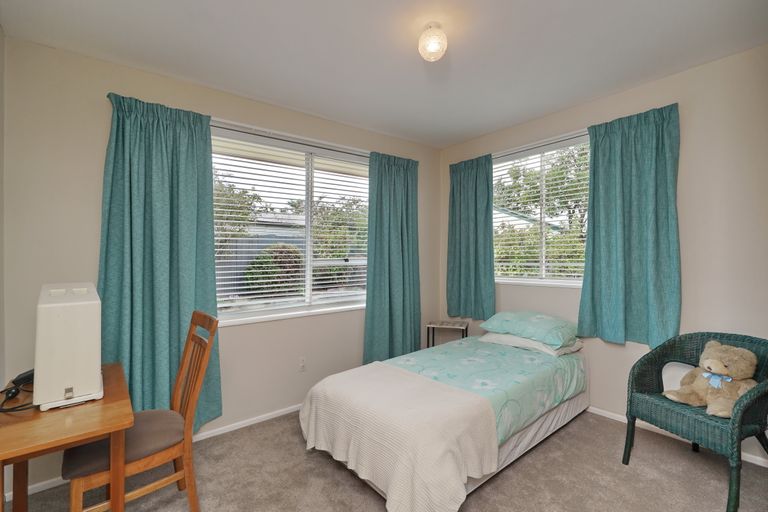 Photo of property in 469 Johns Road, Harewood, Christchurch, 8051