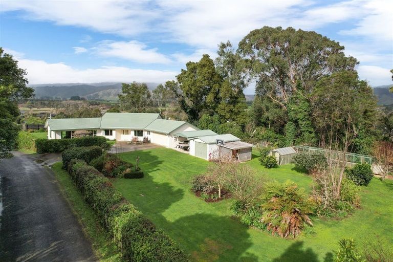 Photo of property in 6 Riveredge Terrace, Ohau, Levin, 5570