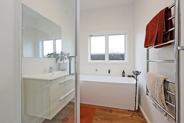 Photo of property in 1011 Willowpark Road North, Mayfair, Hastings, 4122