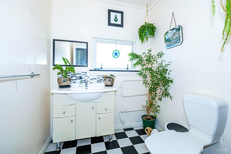 Photo of property in 26 Augustine Street, Waimate, 7924