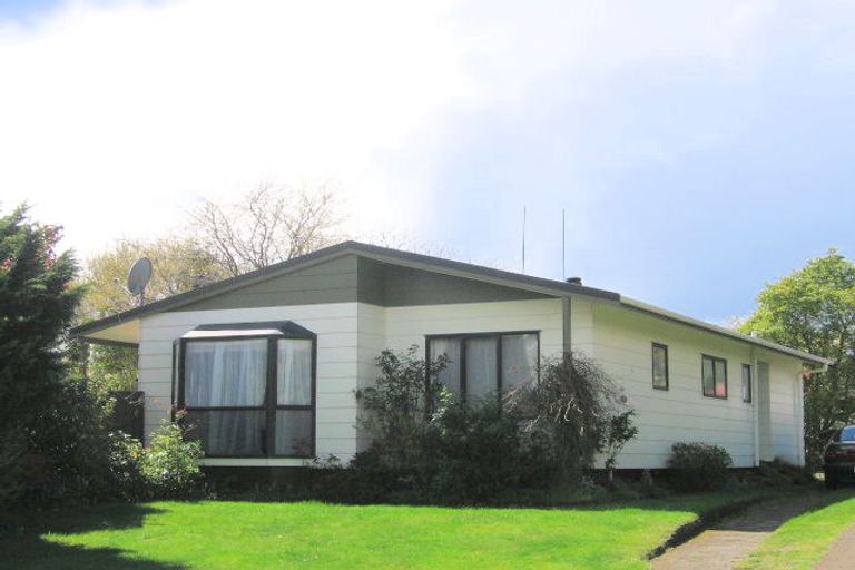 Photo of property in 10 Milton Grove, Owhata, Rotorua, 3010