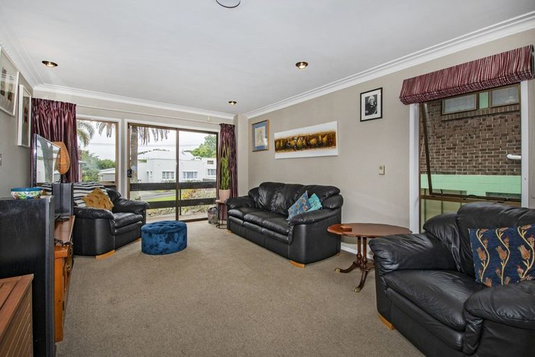 Photo of property in 23 Rurumoki Street, Regent, Whangarei, 0112