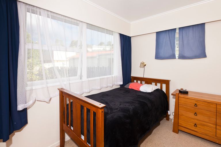 Photo of property in 12 Tait Street, Te Kamo, Whangarei, 0112