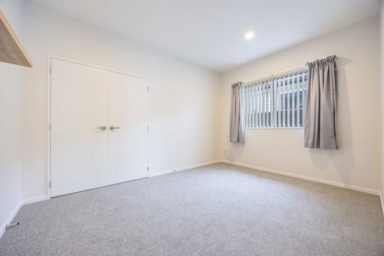 Photo of property in 69 Nobilo Road, Kumeu, 0810