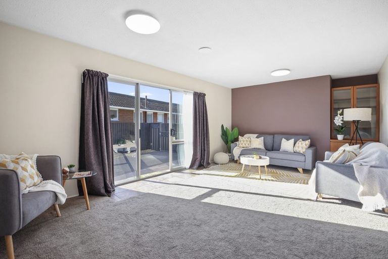 Photo of property in 11a Oldham Crescent, Halswell, Christchurch, 8025