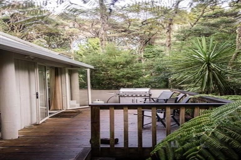 Photo of property in 28a Brunton Place, Glenfield, Auckland, 0629