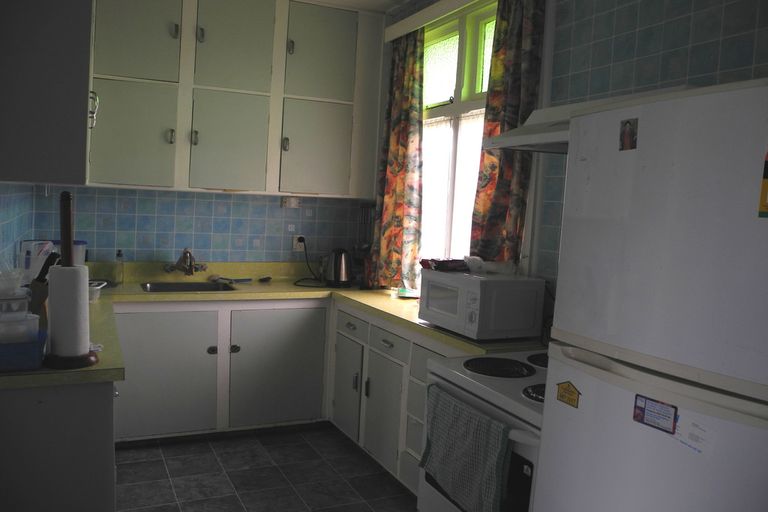 Photo of property in 202 Queen Street, Waimate, 7924