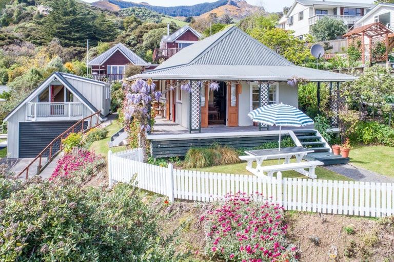 Photo of property in 12 Fleur Lane, Akaroa, 7520
