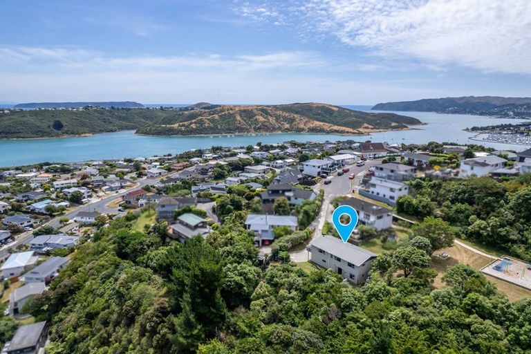 Photo of property in 11 Moray Place, Papakowhai, Porirua, 5024