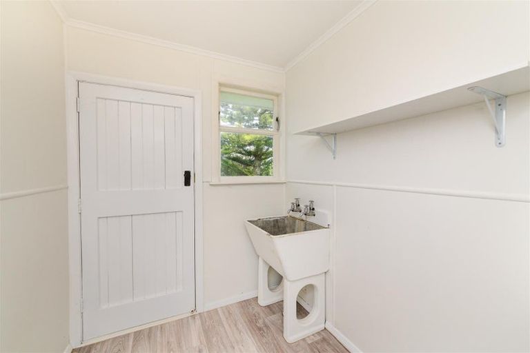 Photo of property in 47 Taumaihi Street, Bulls, 4818