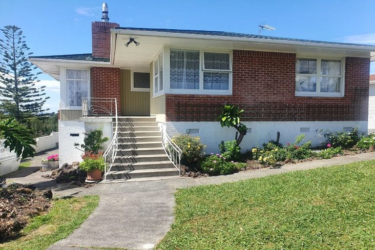 Photo of property in 135 Coronation Road, Hillcrest, Auckland, 0627