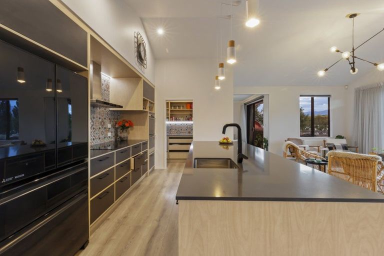 Photo of property in 14 Mclean Road, Northburn, Cromwell, 9383