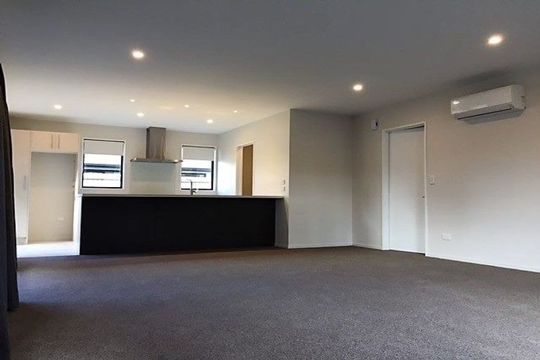Photo of property in 22 Packard Crescent, Halswell, Christchurch, 8025