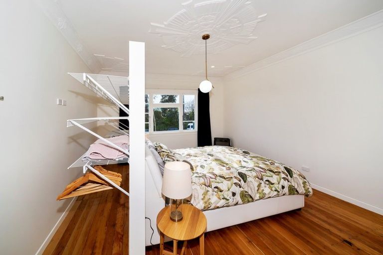 Photo of property in 167 Saint Aubyn Street, New Plymouth, 4310