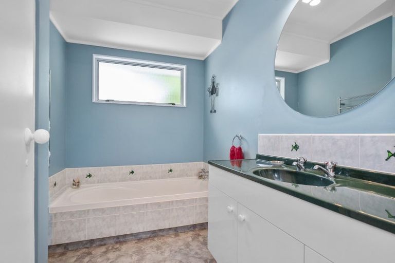 Photo of property in 72 Cheyne Road, Pyes Pa, Tauranga, 3112