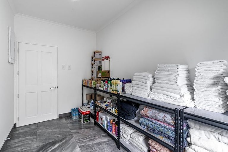 Photo of property in 71 Hokonui Drive, Gore, 9710