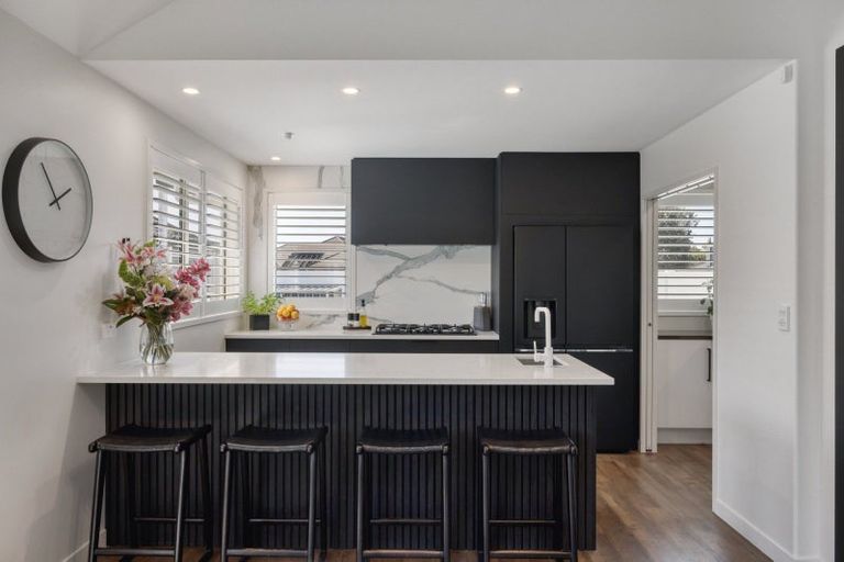 Photo of property in 610 Gloucester Road, Papamoa Beach, Papamoa, 3118