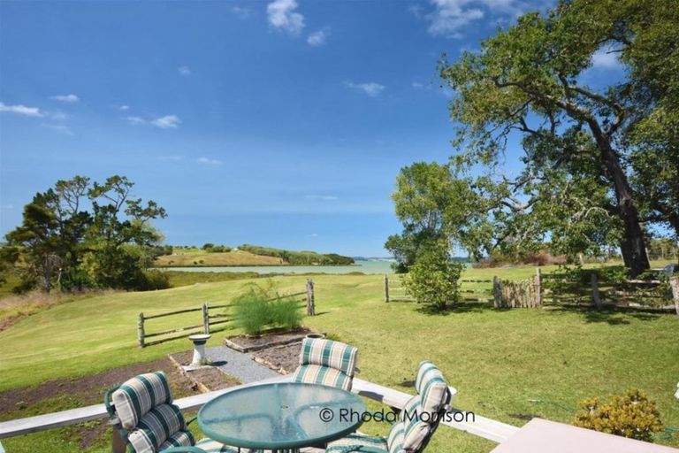 Photo of property in 45 Barlow Lane, Matakohe, 0594