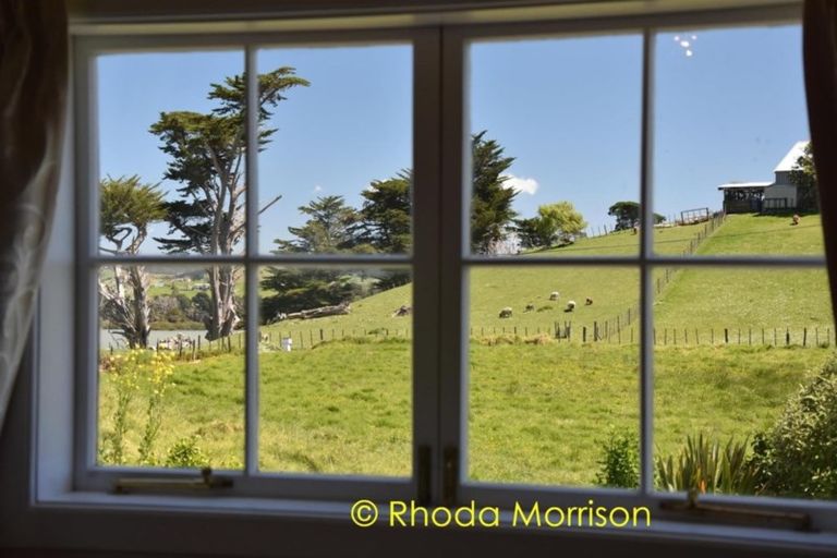 Photo of property in 2 Emay Crescent, Pahi, Paparoa, 0571