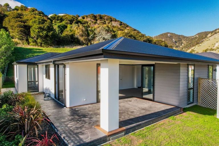 Photo of property in 7b Devenish Place, Atawhai, Nelson, 7010