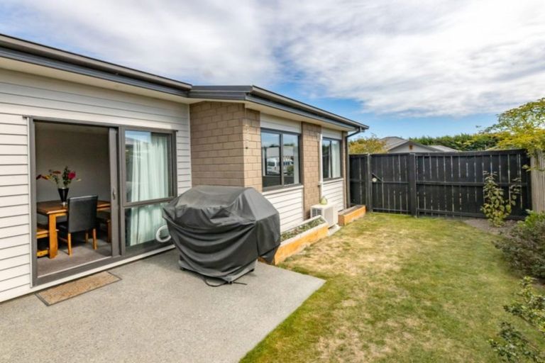 Photo of property in 4 Robert Duncan Road, Belfast, Christchurch, 8051