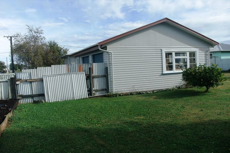 Photo of property in 18 Maire Street, Levin, 5510