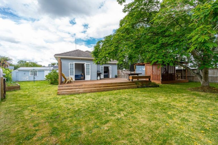 Photo of property in 12 Tui Avenue, Forest Lake, Hamilton, 3200