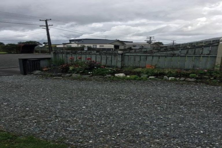 Photo of property in 65 Alexander Street, Greymouth, 7805