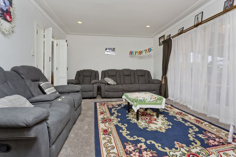 Photo of property in 10 Ribblesdale Road, Henderson, Auckland, 0612