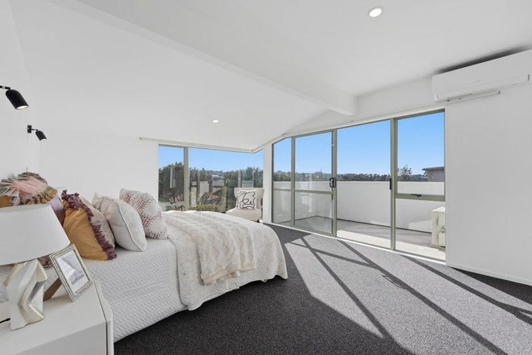 Photo of property in 116 Onetaunga Road, Chatswood, Auckland, 0626