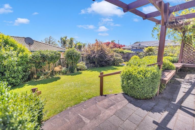Photo of property in 16 Stanley Drive, Lynmore, Rotorua, 3010