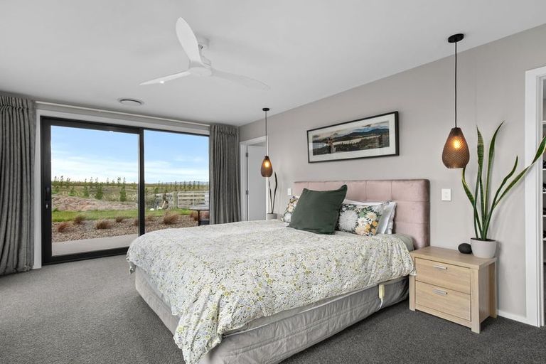 Photo of property in 39 Kordia Way, Waikerikeri, Alexandra, 9391