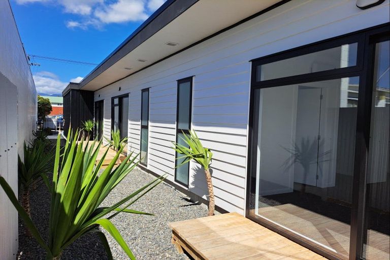 Photo of property in 125 Cambridge Street, Levin, 5510