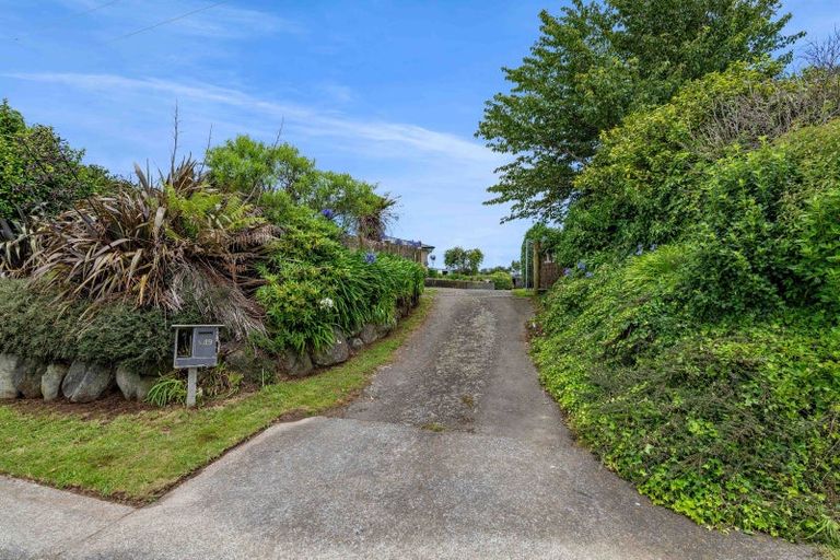 Photo of property in 19 Clifford Road, Eltham, 4322