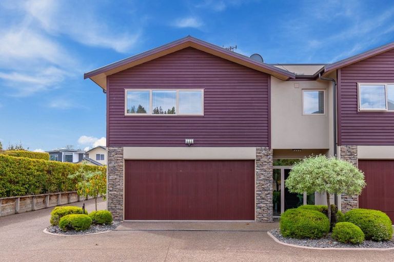 Photo of property in 3/15 Tremaine Avenue, Two Mile Bay, Taupo, 3330