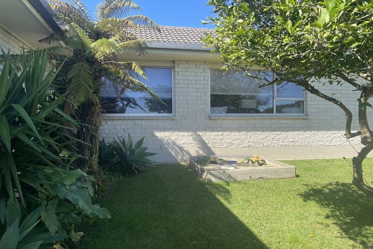 Photo of property in 370 Point View Drive, Shamrock Park, Auckland, 2016