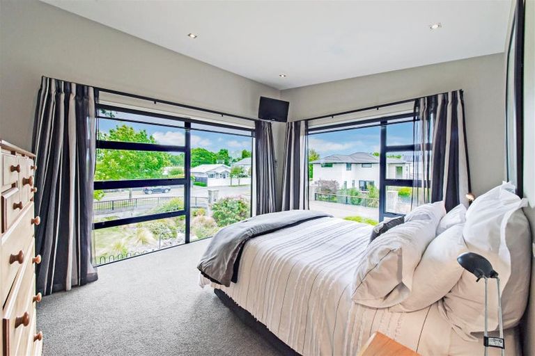 Photo of property in 4 Nightingale Place, Papanui, Christchurch, 8053