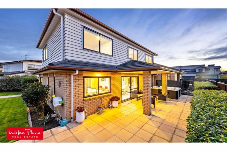 Photo of property in 14 Lake Drive, Karaka, Papakura, 2113